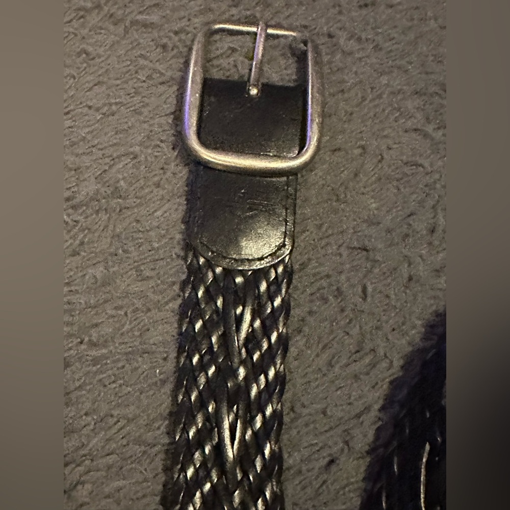 Docker black weaved belt with silver buckle size 1x - Picture 3 of 5